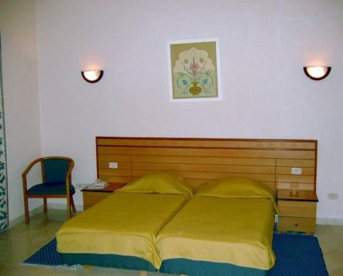 Mimosa Tabarka Hotel Екстериор снимка